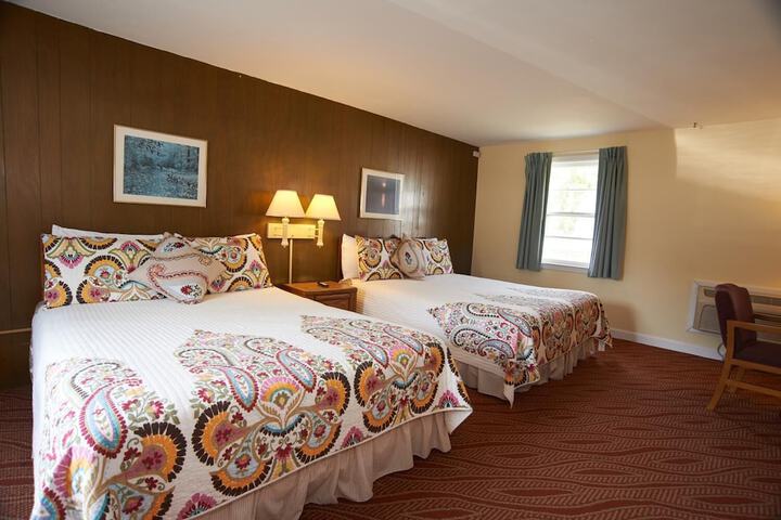 Room 16 of 23