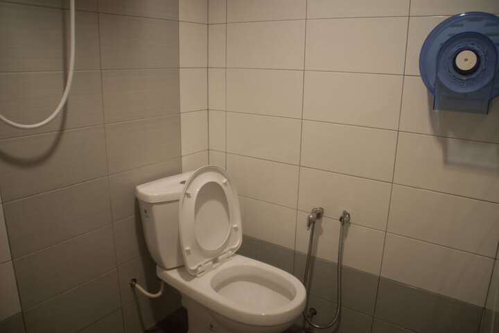 Room 11 of 21