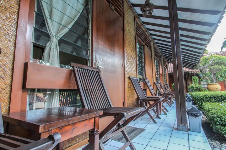 Terrace/Patio 29 of 33