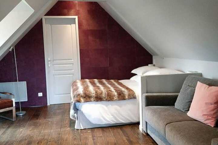 Room 12 of 62