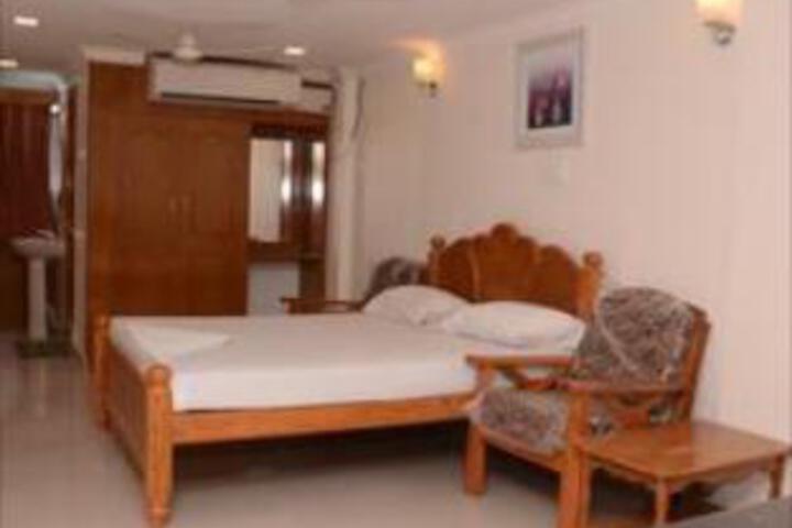 Srinivasa Residency a / C