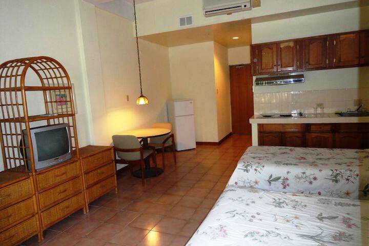 Room 4 of 26