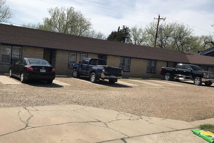 Coronado West Motel in Lindsborg, KS