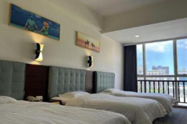 Room 5 of 7