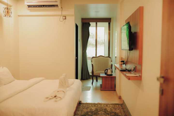 Room 71 of 125