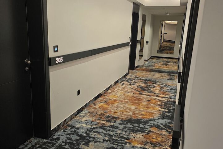 Ballroom/Hall 47 of 49