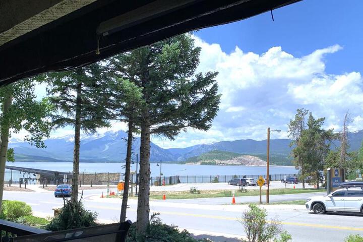 Photo of Mountain luxury on Lake Dillon close to all the best ski resorts in Colorado!