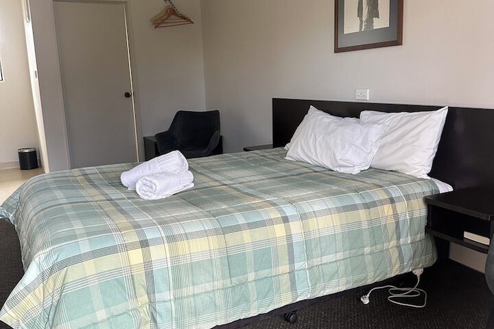 Room 26 of 112