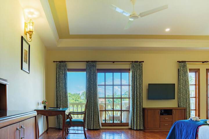 Room 42 of 181