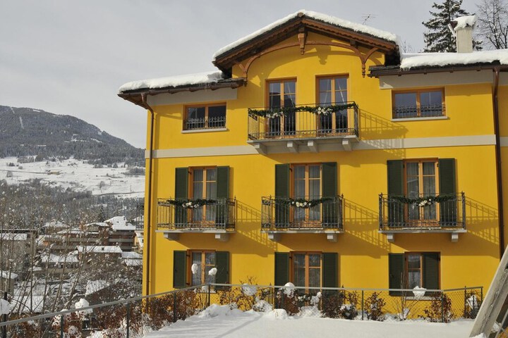 Hotel 46 of 49