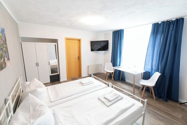 Room 18 of 41