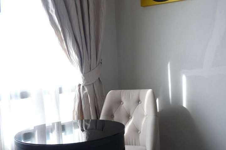 Room 18 of 49