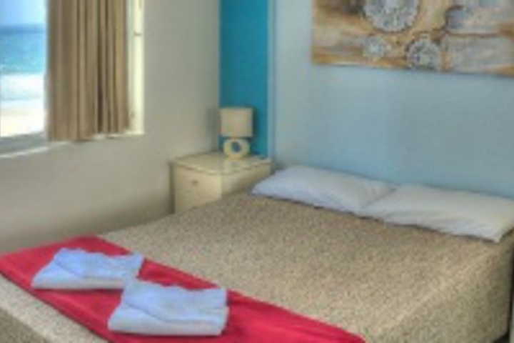 Room 70 of 180