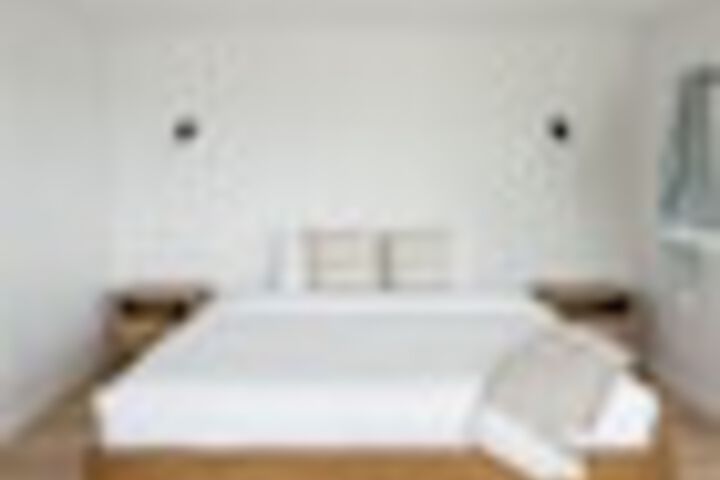 Room 155 of 510