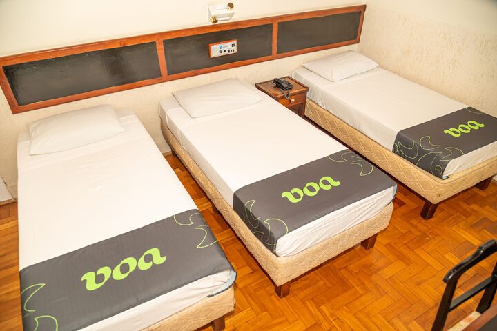 Room 18 of 68