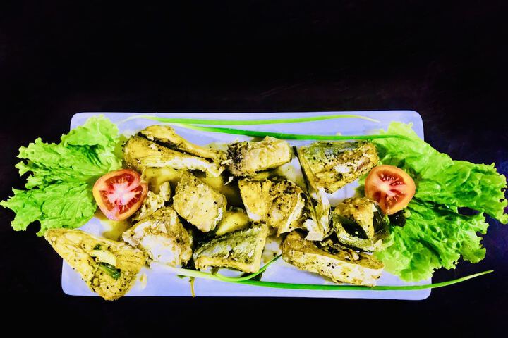 Dining 21 of 27