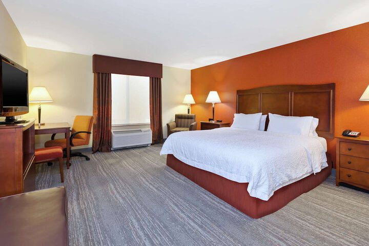 Room 12 of 36
