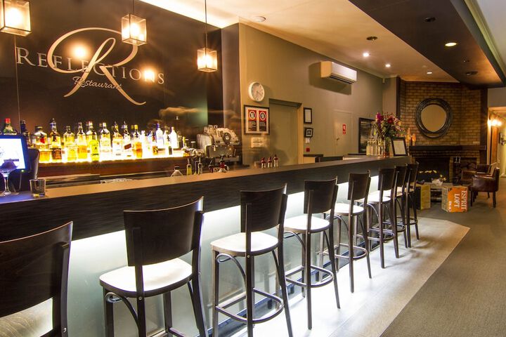 Lounge 79 of 92