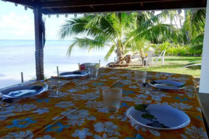 Dining 9 of 18