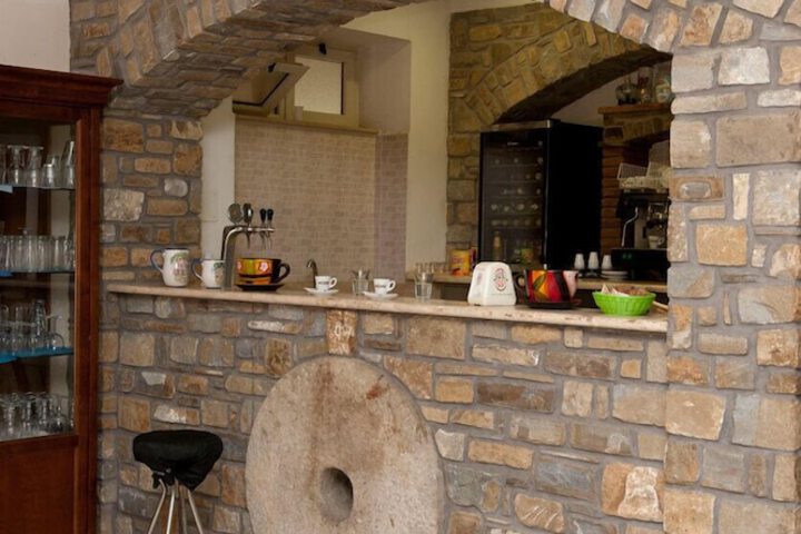 Breakfast/Coffee Service 13 of 23