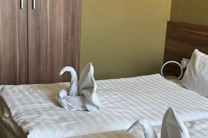 Room 3 of 19