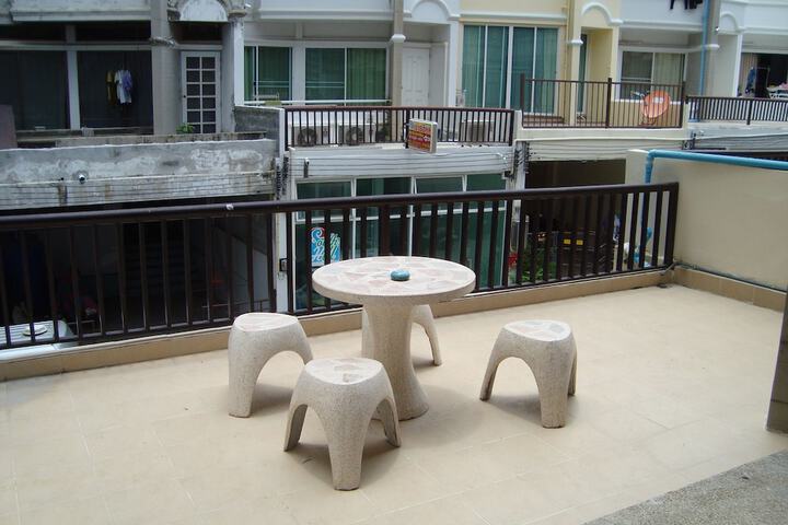 Terrace/Patio 57 of 86