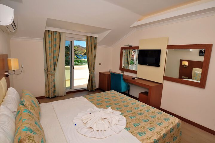 Room 14 of 62