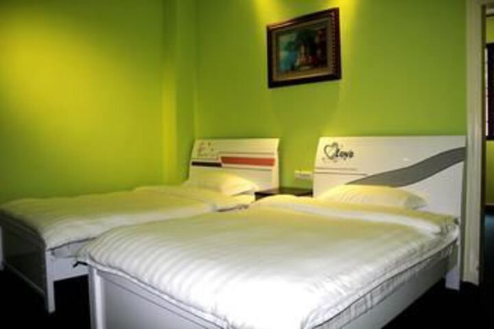Room 31 of 31