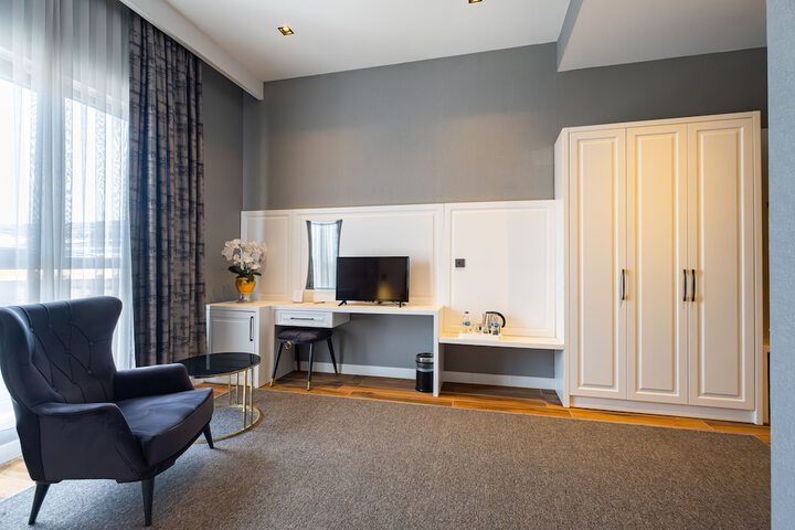 Room 19 of 51