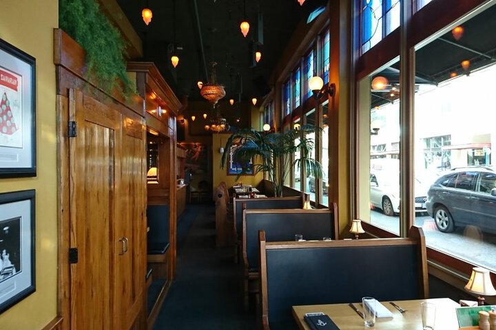 Dining 74 of 420