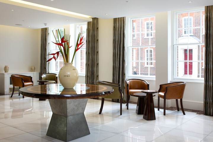 Hotel Interior 6 of 59