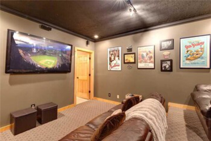 Room 19 of 41