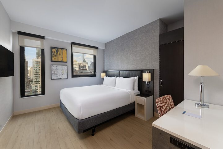 Room 3 of 13