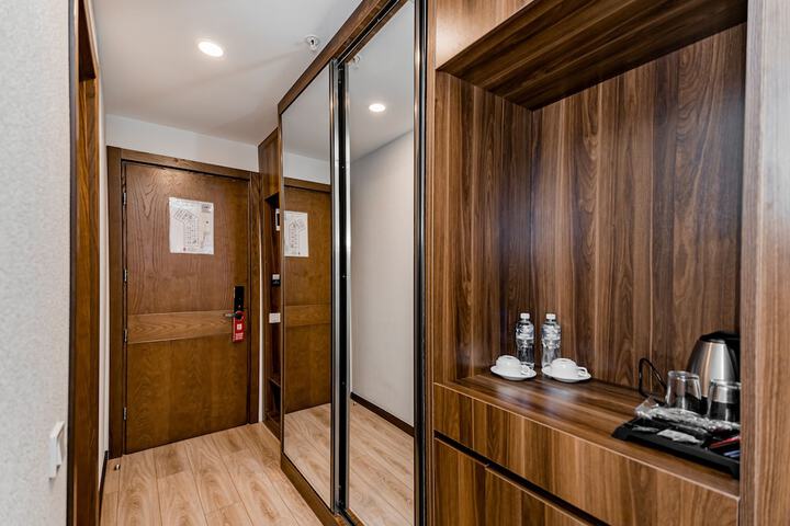Room 21 of 85
