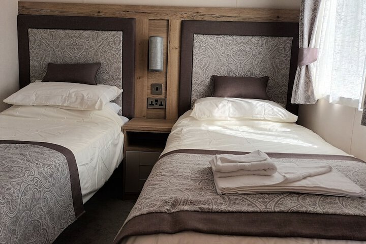 Room 5 of 29