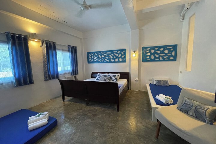 Room 4 of 60