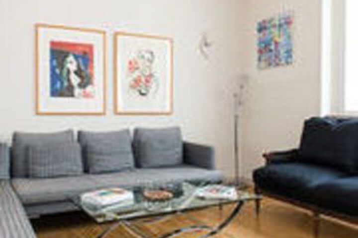 Room 16 of 36