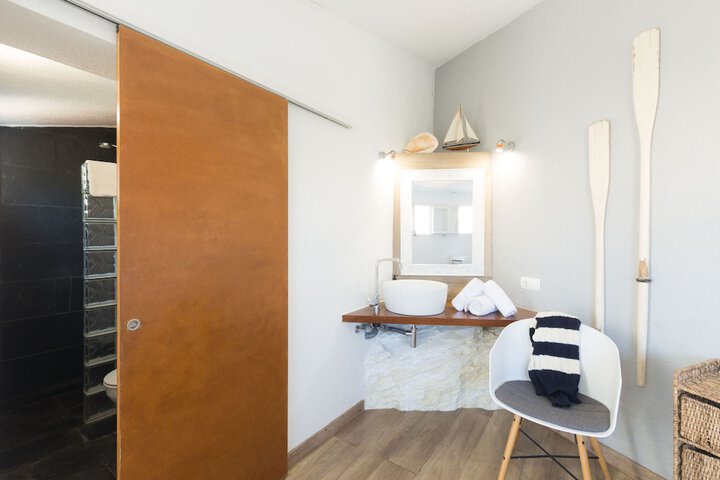 Room 55 of 89