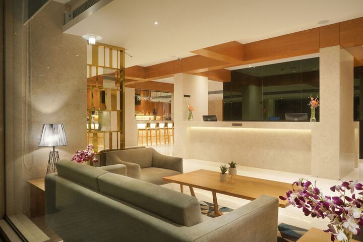Hotel Interior 4 of 18