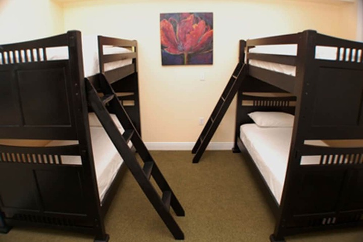 Room 6 of 24