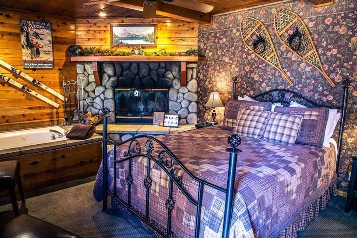 Room 20 of 68