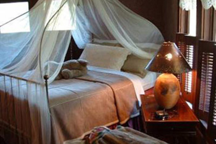Room 12 of 38