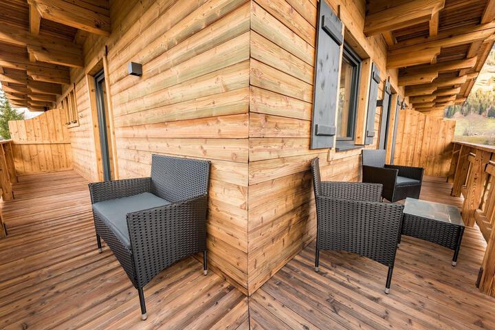 Terrace/Patio 2 of 13