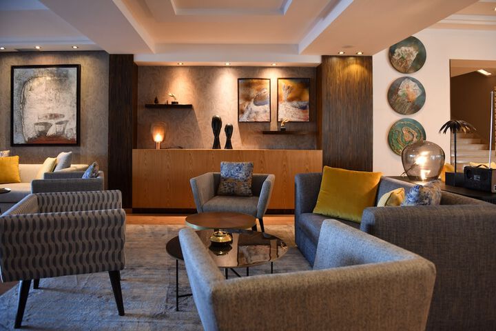 Hotel Interior 4 of 62