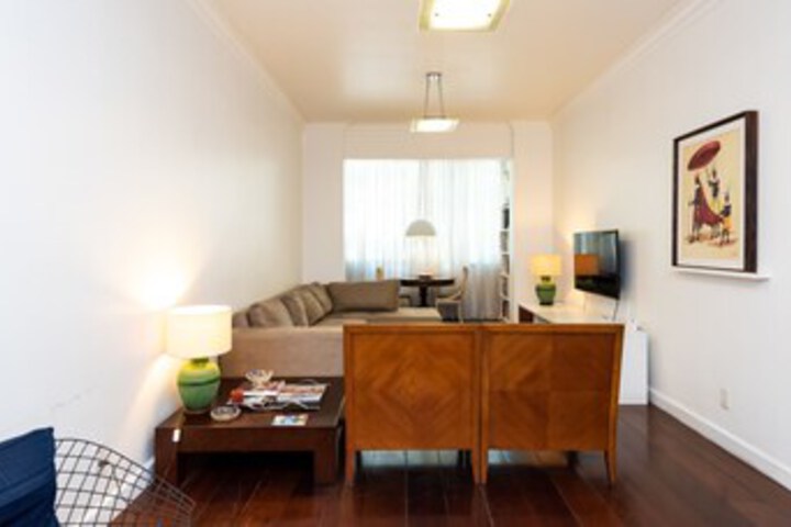 Room 12 of 35