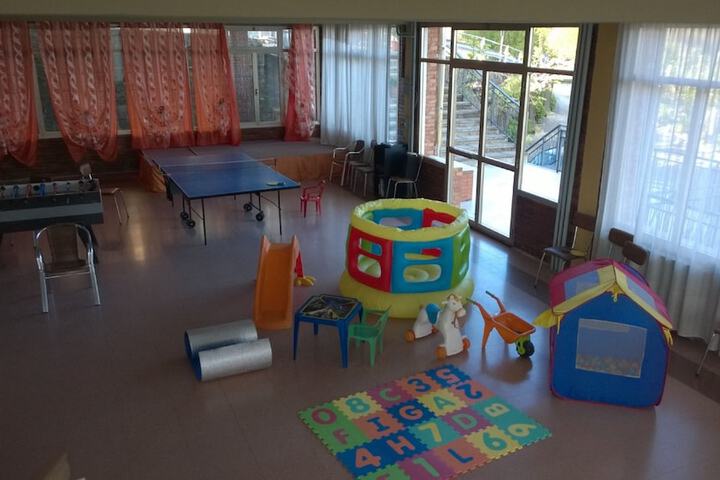Childrens Activities 21 of 28