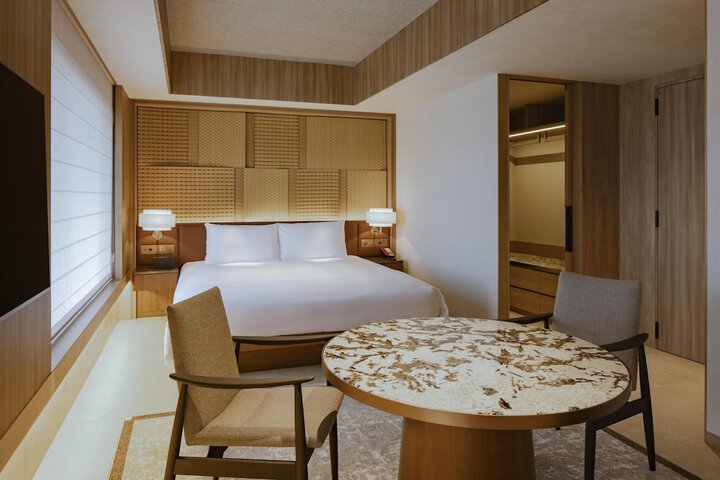 Room 20 of 124