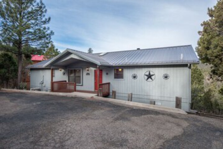 Property Grounds 16 of 24