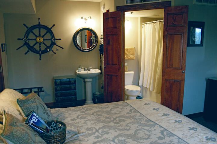 Room 17 of 57