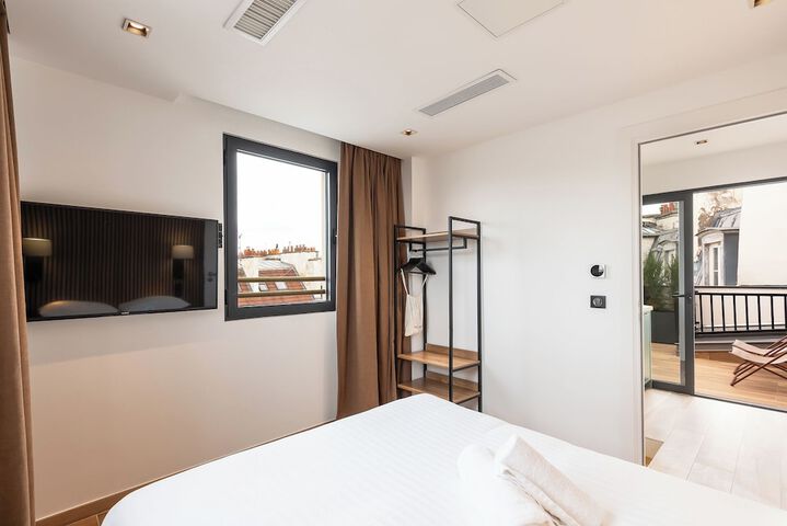 Room 40 of 70
